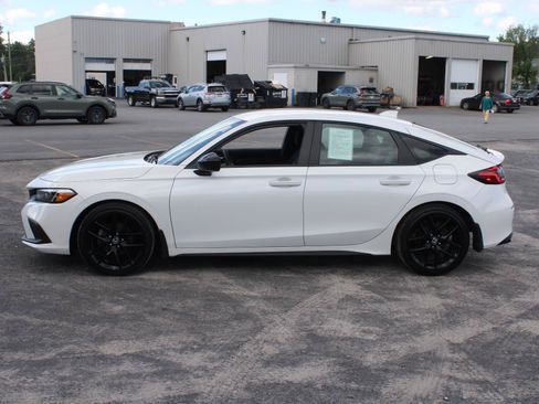 Used 2024 Honda Civic Sport image 5