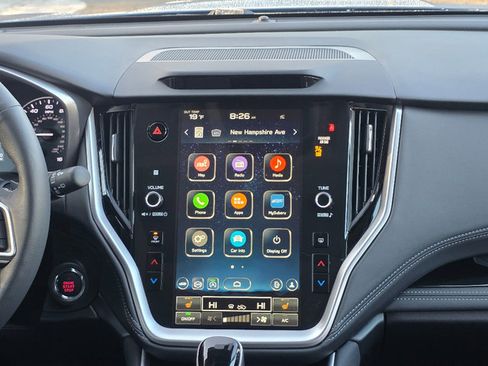 Used 2025 Subaru Outback Limited image 3