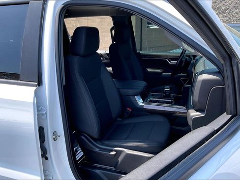 Used 2023 Chevrolet Silverado 1500 RST RWD image 7