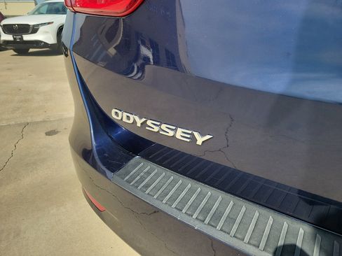 Used 2024 Honda Odyssey EX-L image 10