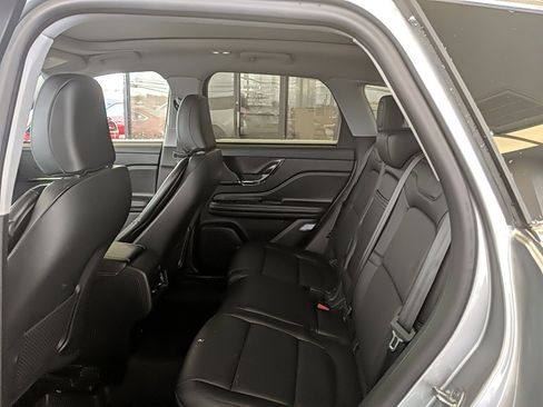 Certified 2022 Lincoln Corsair AWD w/ Premium Package image 14