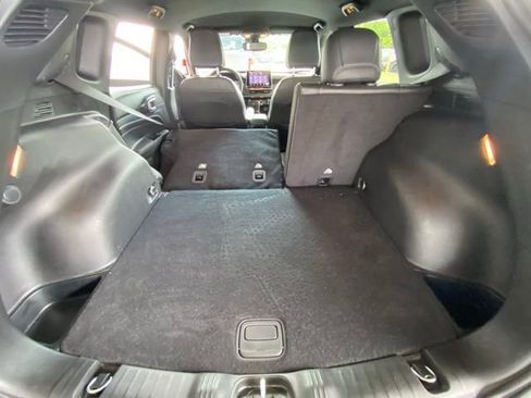 Used 2025 Jeep Compass Trailhawk image 26