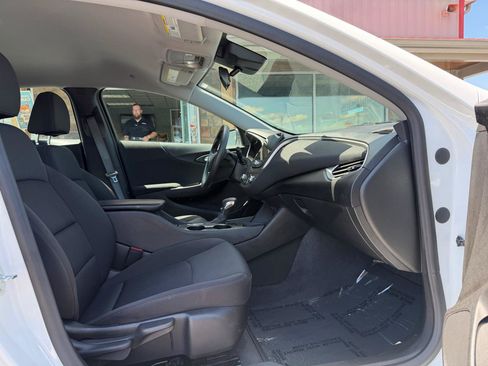 Used 2023 Chevrolet Malibu LS FWD image 21