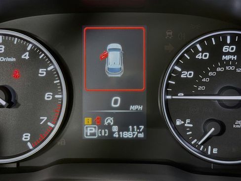 Used 2024 Subaru Crosstrek 2.0i Premium AWD/4WD image 15