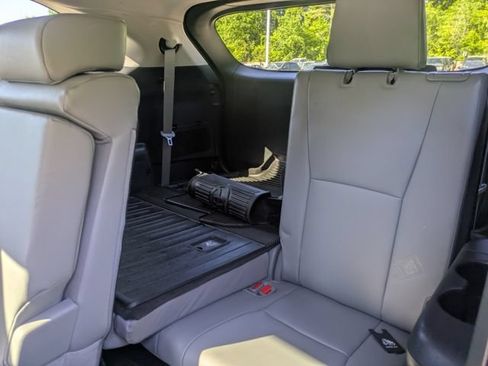Certified 2024 Toyota Highlander XLE AWD/4WD image 21