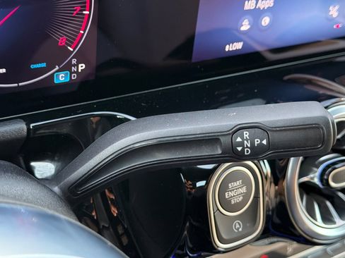 Certified 2025 Mercedes-Benz GLA 250 image 24