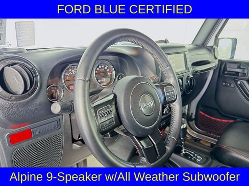 Used 2017 Jeep Wrangler Unlimited Rubicon image 9