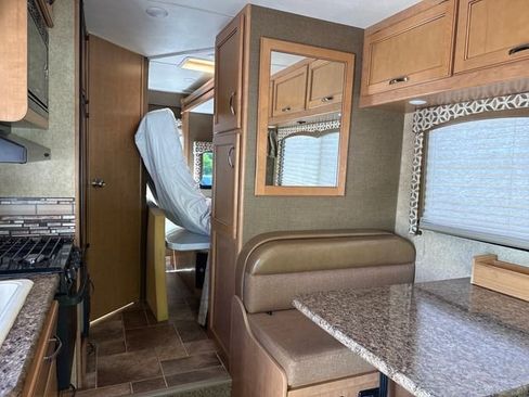 Used 2016 Ford E-450 and Econoline 450 Super Duty w/ Motorhome Prep Package RWD image 19