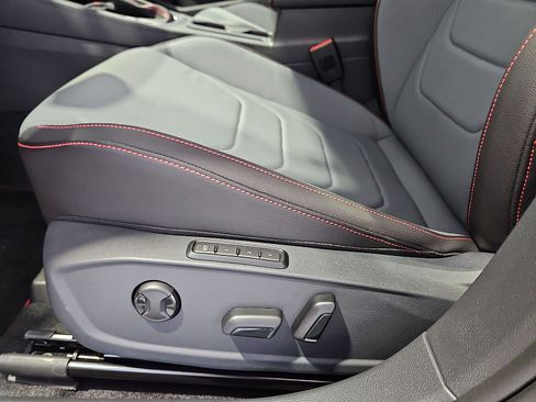 New 2026 Volkswagen Jetta GLI Autobahn FWD image 18