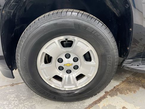 Used 2012 Chevrolet Tahoe LT image 26