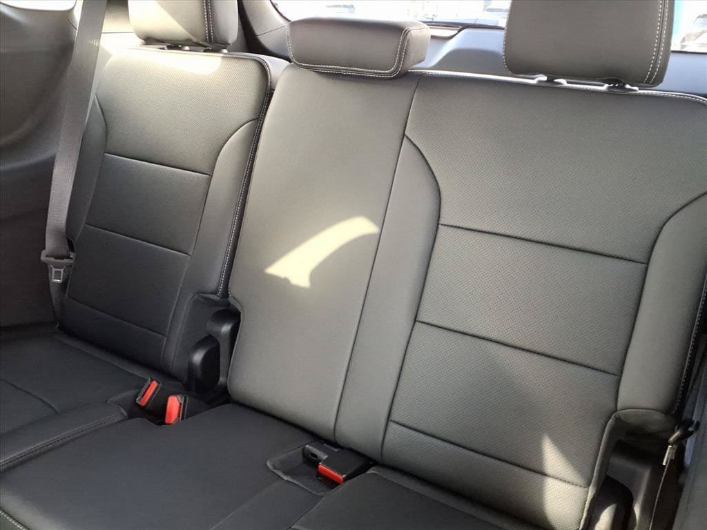 New 2026 Chevrolet Traverse LT w/ Enhanced Driving Package FWD image 19
