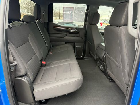 Used 2025 Chevrolet Silverado 1500 LT image 11