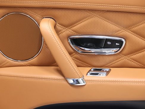 Used 2016 Bentley Flying Spur W12 AWD/4WD image 69