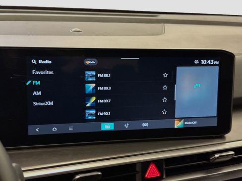 Used 2024 Kia Sorento S image 21