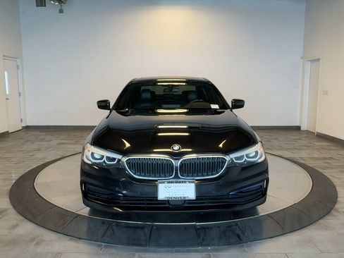 Used 2019 BMW 540i xDrive AWD/4WD image 2