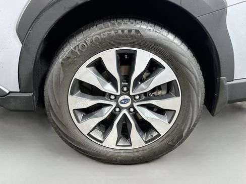 Used 2023 Subaru Outback Limited image 31