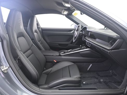 Certified 2026 Porsche 911 Targa 4S AWD/4WD image 23