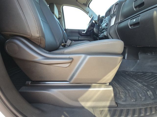 Used 2026 Chevrolet Silverado 3500 W/T w/ WT Convenience Package AWD/4WD image 17