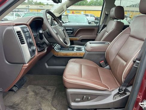Used 2015 Chevrolet Silverado 1500 High Country w/ High Country Premium Package AWD/4WD image 16