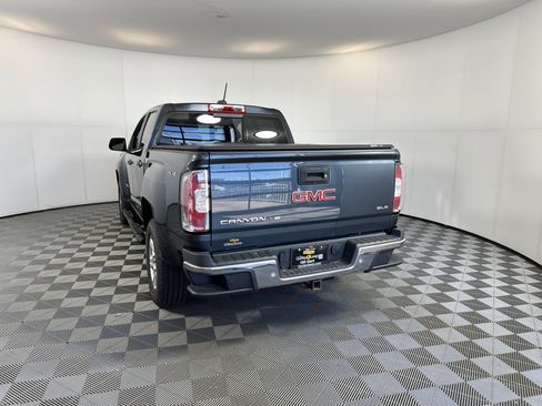 Used 2019 GMC Canyon SLE w/ Driver Alert Package image 8