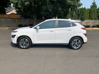 Certified 2023 Hyundai Kona SE w/ Cargo Package FWD video 2