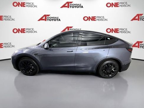 Used 2023 Tesla Model Y Long Range AWD/4WD image 4