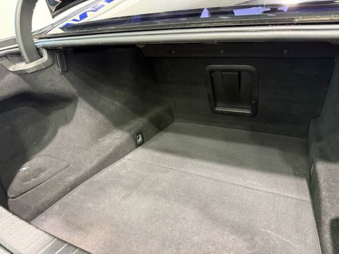 Used 2018 BMW 750i xDrive image 37