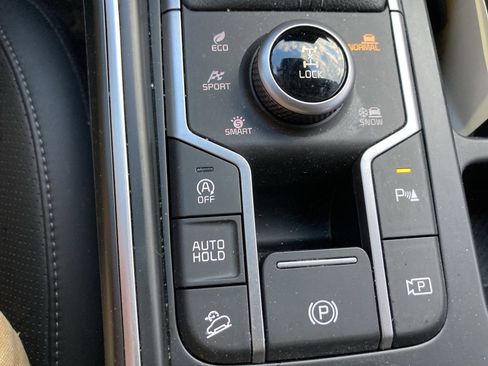 Used 2025 Kia Sorento X-Line EX AWD/4WD image 12