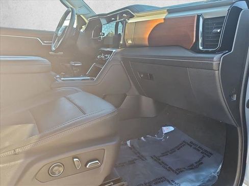 Used 2025 GMC Sierra 1500 Denali image 21