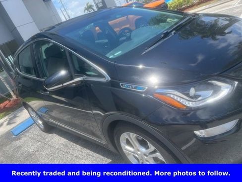 Used 2020 Chevrolet Bolt LT FWD image 1