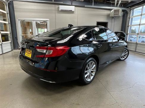 Used 2021 Honda Accord LX image 5