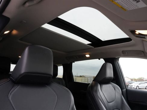 Used 2025 INFINITI QX60 Luxe w/ Vision Package image 24