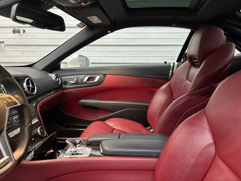 Used 2014 Mercedes-Benz SL 550 image 26
