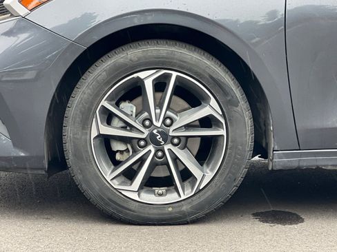 Used 2023 Kia Forte LXS image 24