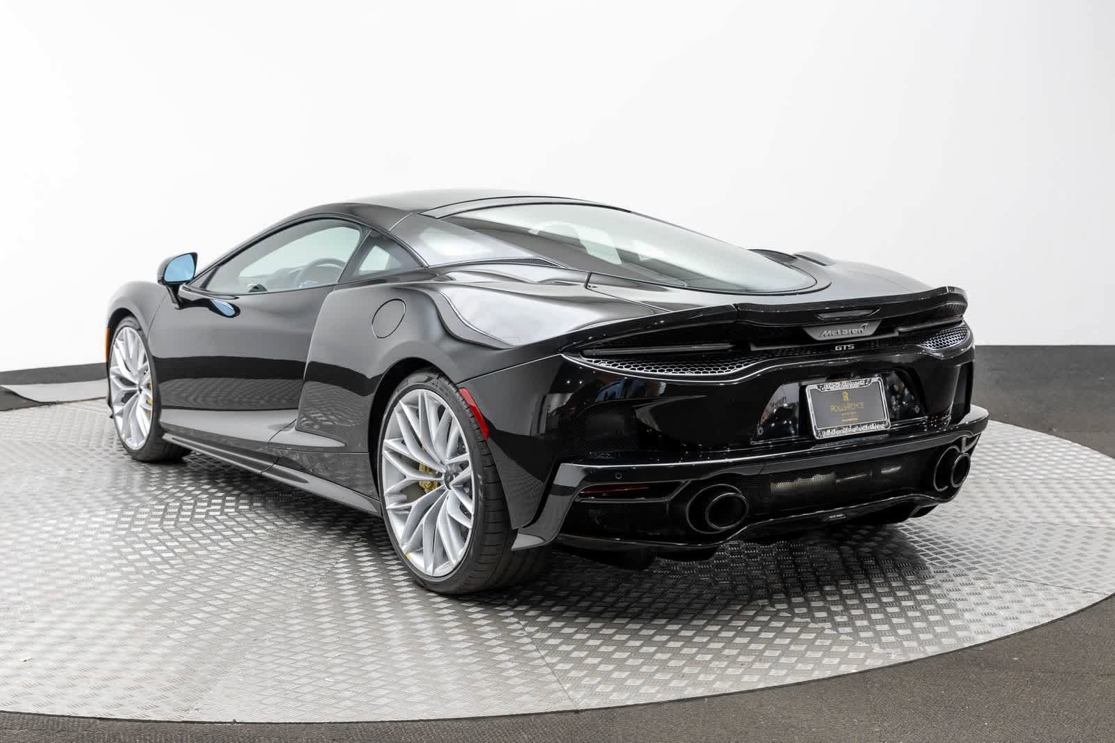 Used 2026 McLaren GTS RWD image 4