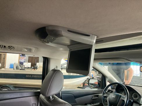 Used 2012 Honda Odyssey EX-L image 18