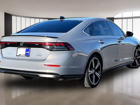 Used 2023 Honda Accord Sport image 6