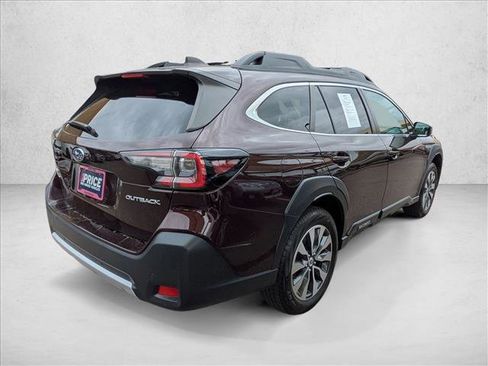 Used 2023 Subaru Outback Limited AWD/4WD image 5