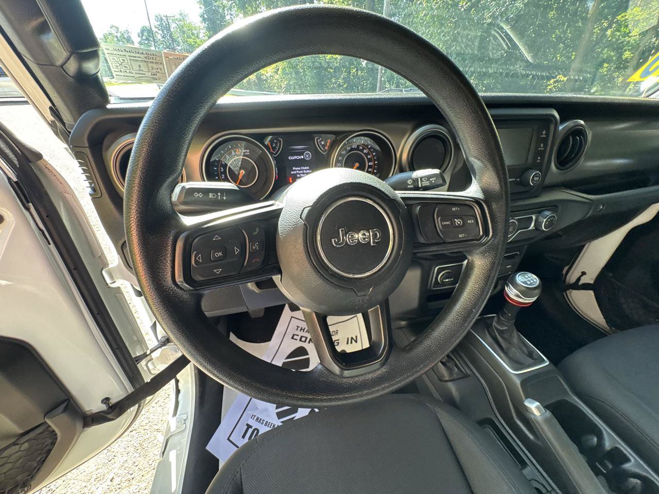 Used 2019 Jeep Wrangler Sport AWD/4WD image 31
