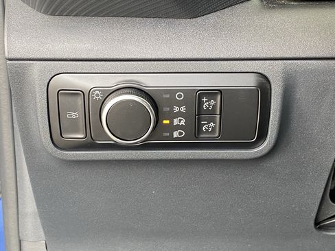 Used 2024 Ford Mustang Coupe RWD image 20