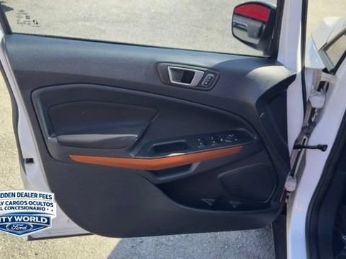 Certified 2022 Ford EcoSport SE w/ SE Convenience Package AWD/4WD image 6