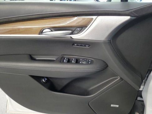 Certified 2023 Cadillac XT6 Sport w/ Platinum Package image 15