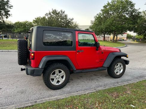 Used 2014 Jeep Wrangler Sport image 5