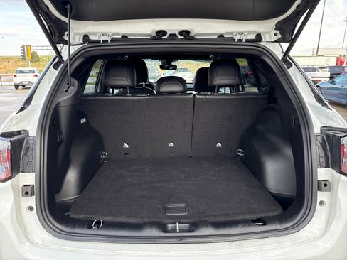 Used 2026 Jeep Compass Limited image 9