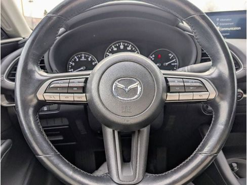 Used 2023 MAZDA MAZDA3 s image 18