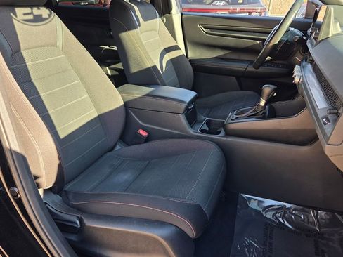 Used 2024 Honda CR-V Sport image 18