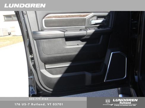 Used 2021 RAM 3500 Laramie AWD/4WD image 13