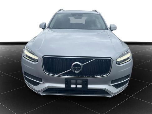 Used 2017 Volvo XC90 T6 Momentum w/ Vision Package AWD/4WD image 8