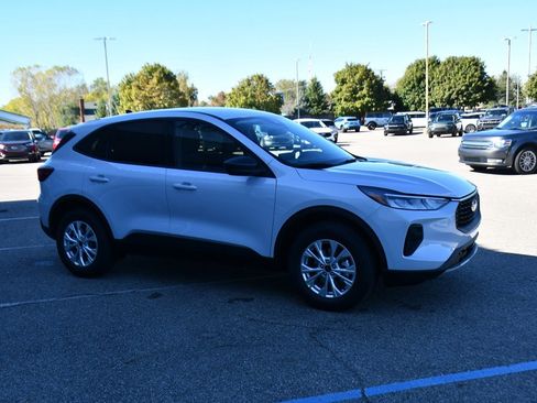 Used 2026 Ford Escape Active w/ Tech Pack #1 image 8