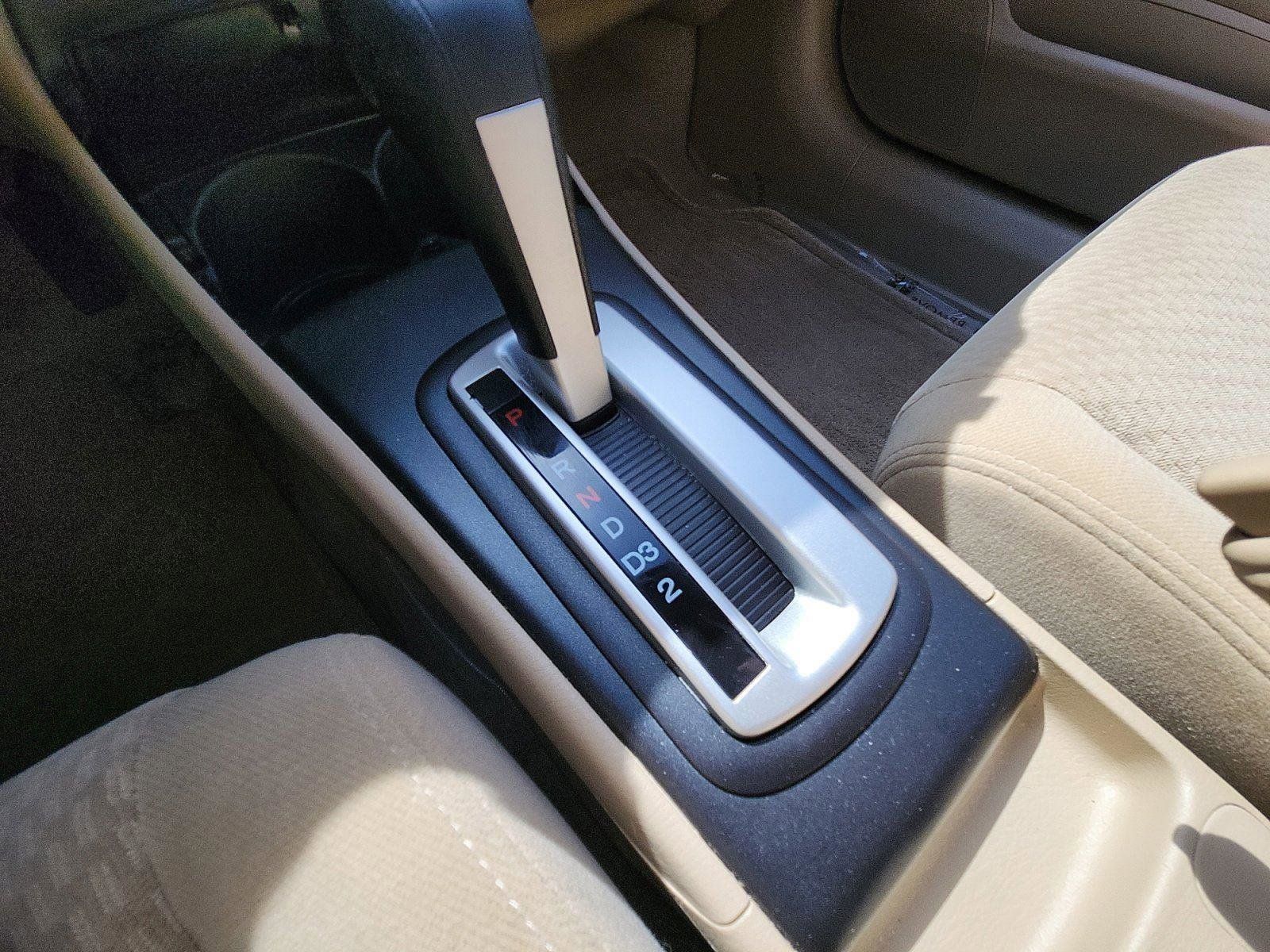Used 2004 Honda Civic VP image 23